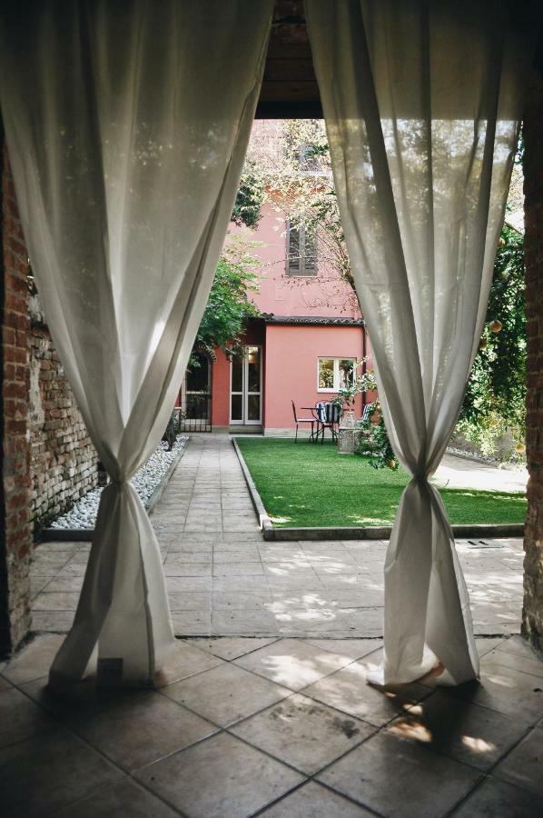 Garden Vittoria Villa Cremona Exteriör bild