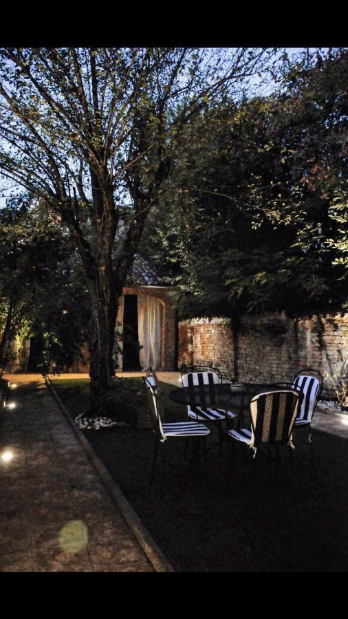 Garden Vittoria Villa Cremona Exteriör bild